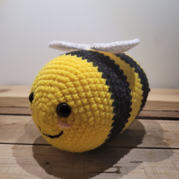 Let's "Bee" Friends